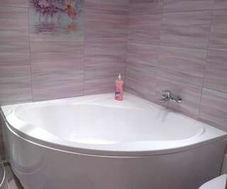 Апартаменты Apartment at Komsomolska 52А Днепр Апартаменты-12